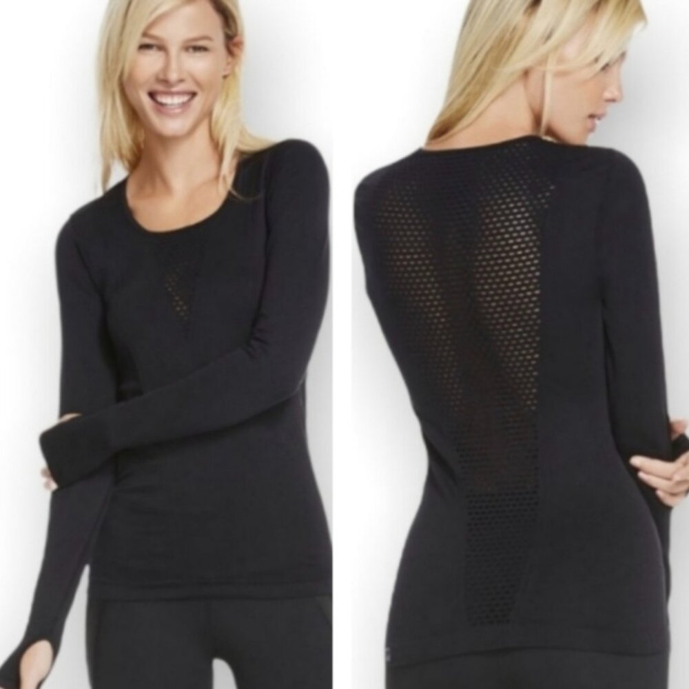 Fabletics Arta Seamless Long Sleeve Top Size L Thumb Hole Sleeve NWT $45MSRP